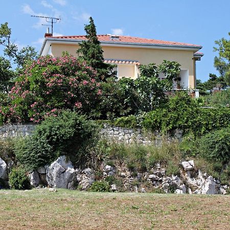 Apartments By The Sea Novi Vinodolski - 5558 Exterior foto