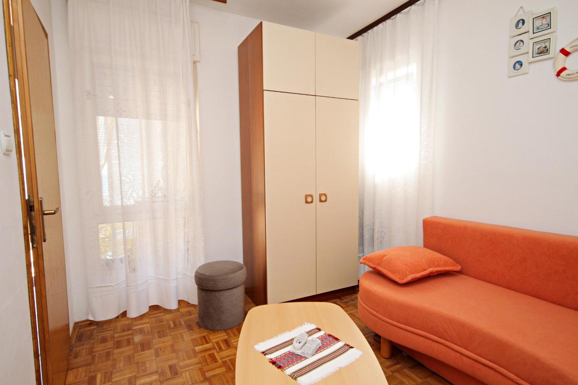 Apartments By The Sea Novi Vinodolski - 5558 Habitación foto